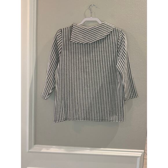 014 Chico's Houndstooth Shoulder Zipper 3/4 Sleeve Collar Pullover Sz 1 (M) Top - Picture 3 of 8